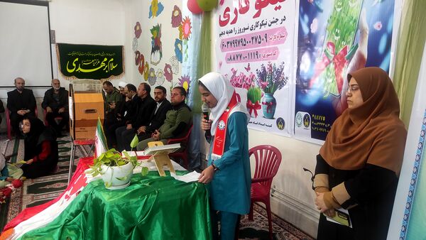 مشق همدلی و بخشندگی در گلوگاه 