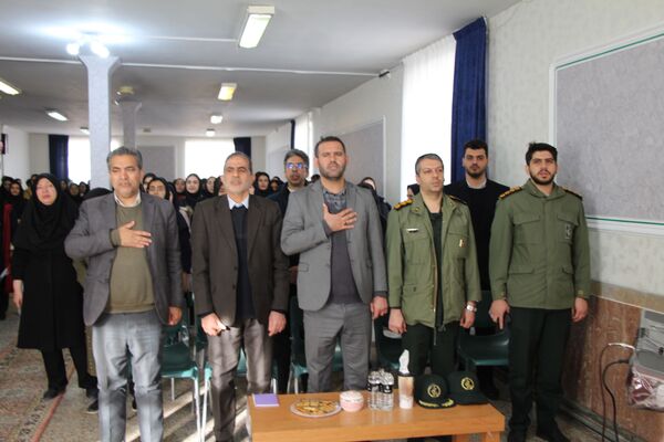 زنگ انقلاب در تبریز