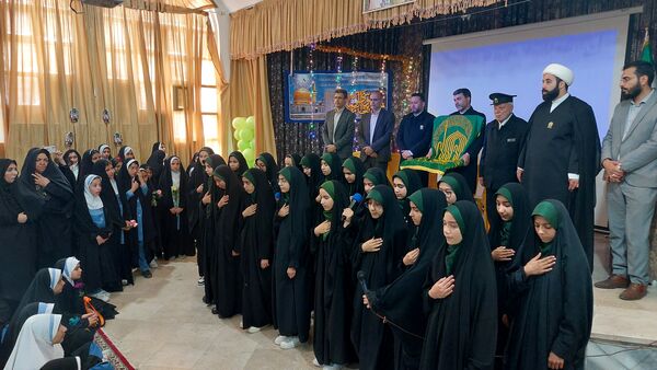 حضور کاروان زیر سایه خورشید در نایین