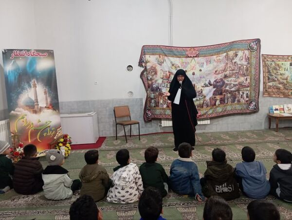 برگزاری صبحگاه مهدویت در مدرسه پیروزی