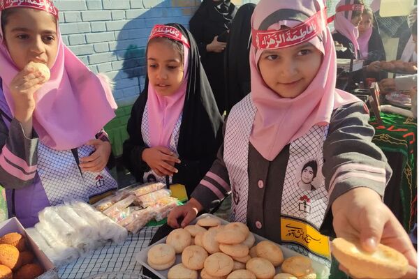 موکب فاطمی در دبستان مینوی خرد 