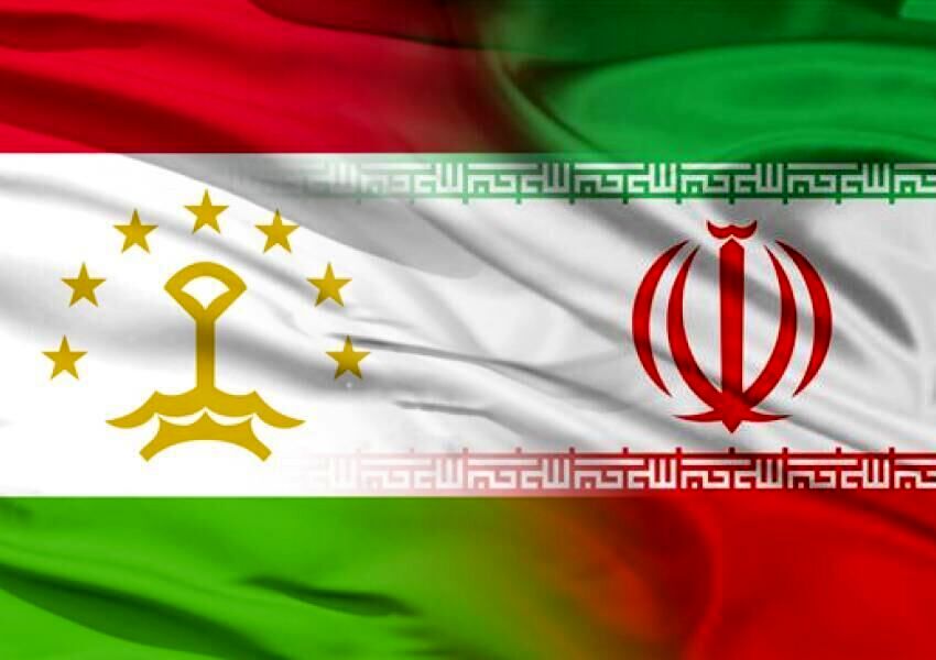 دیدار وزرای دفاع ایران و تاجیکستان در تهران