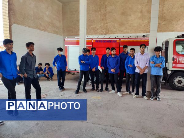 آشنایی با مشاغل در هفته مشاغل در حاجی‌‌‌آباد