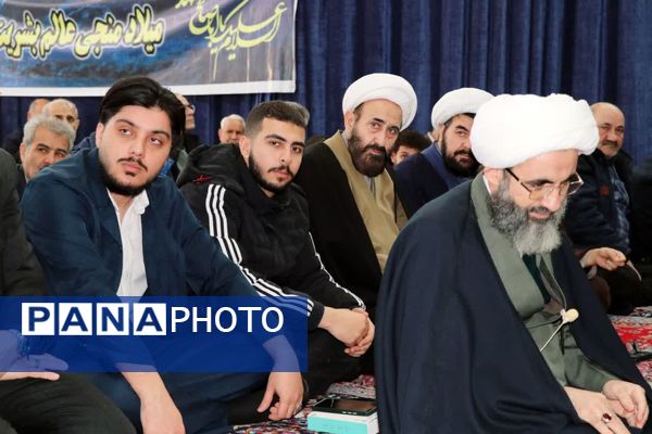 آیین وحدت‌بخش نماز عبادی‌ـ‌سیاسی جمعه شهرستان نظرآباد 