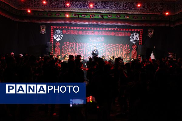 مراسم سوگواری شب هشتم محرم در هیئت انصار الحجه نیشابور 