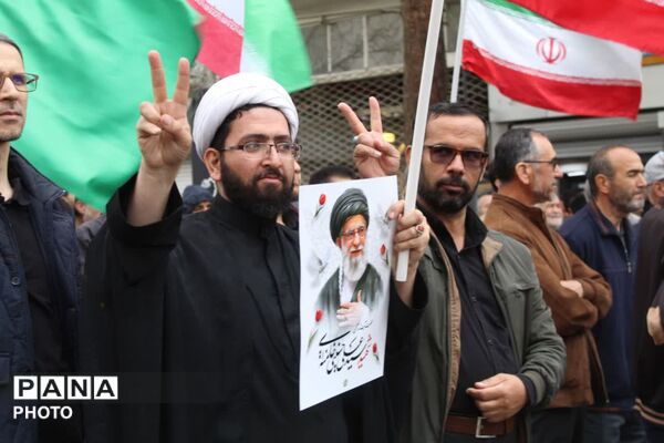ما همه خونخواه پدر و گوش به فرمان پسر 