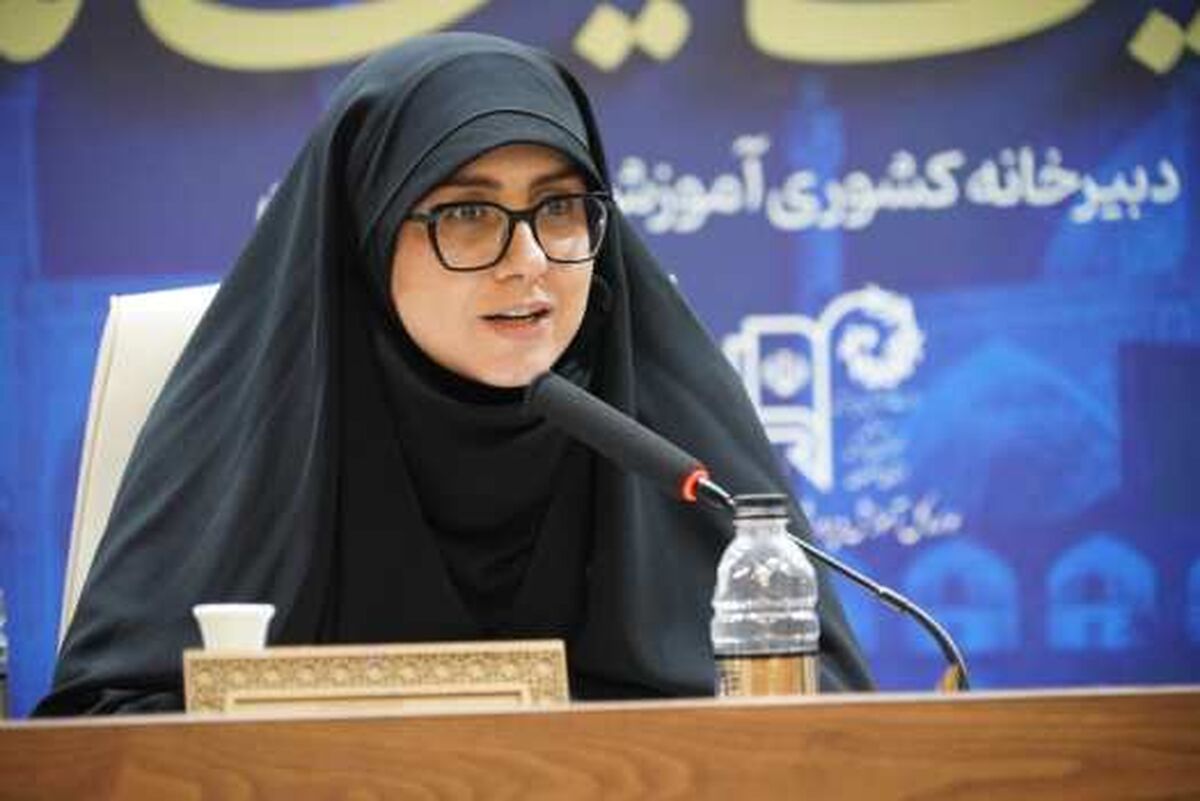 تقویت مهارت‌های ارتباطی والدین و فرزندان، از اولویت‌های وزارت آموزش‌وپرورش در حوزه آموزش خانواده است