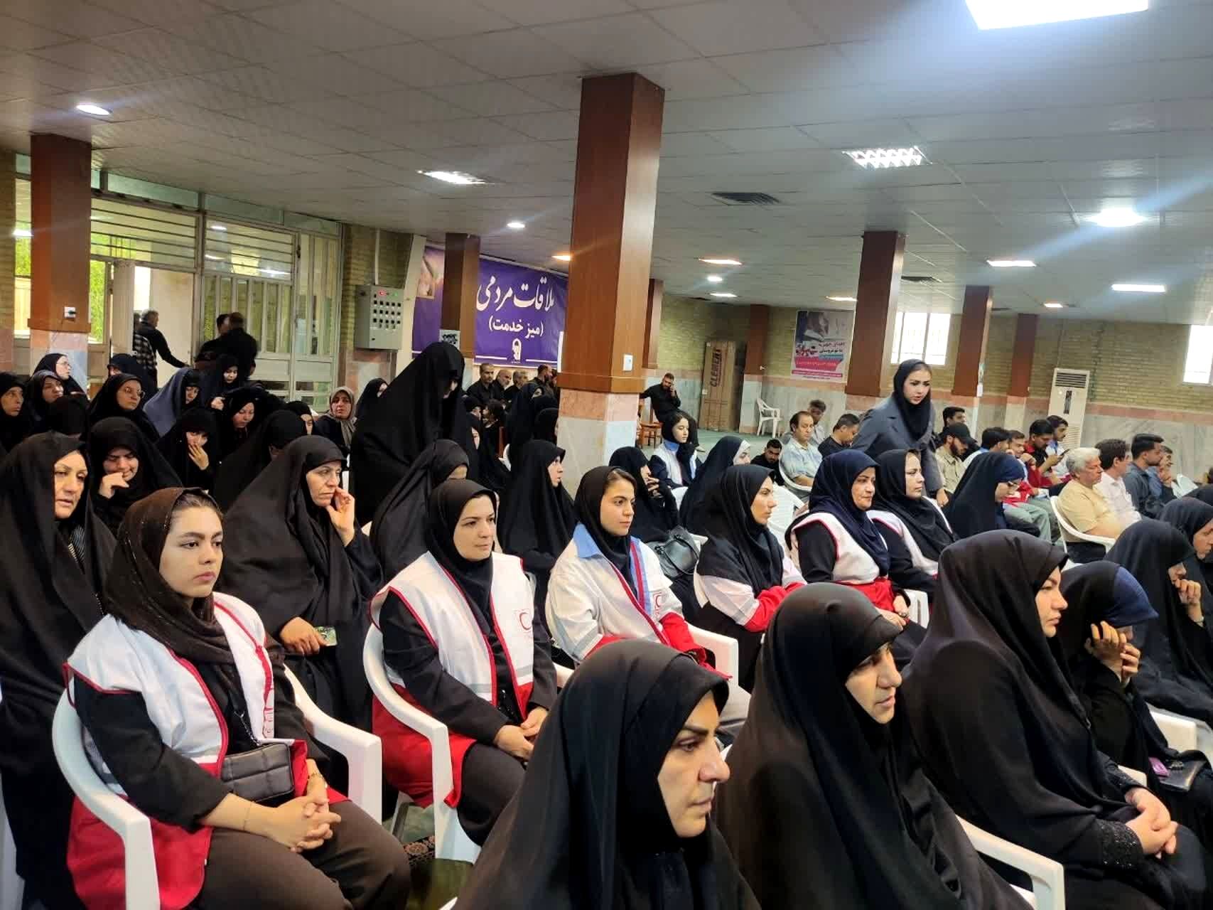 خانه هلال احمر ماهدشت؛ ضامن نظم و آرامش در مراسم وداع با پیکر مطهر «رهبر شهید» است