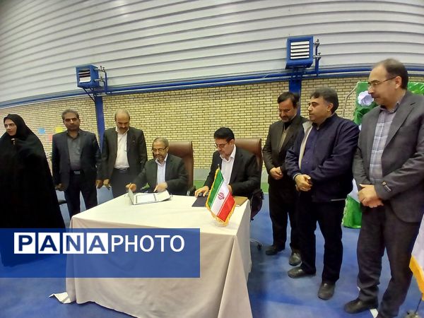 افتتاحیه اولین کارگاه چند منظوره «نوجوان هوشمند» در کشور با هدف توسعه مهارت آموزی و آموزش فناوری‌های نوین