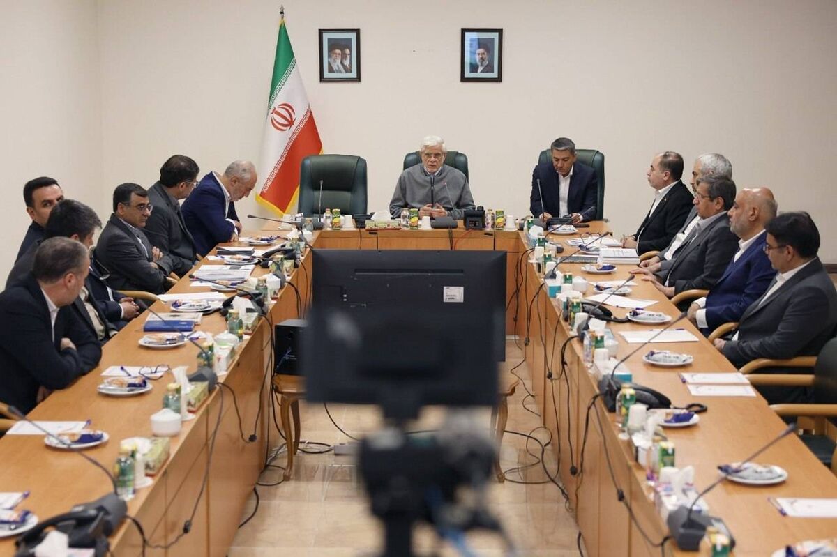تاکید معاون اول رئیس‌جمهور بر طراحی برنامه‌های اقتصادی در تراز جایگاه جدید ایران