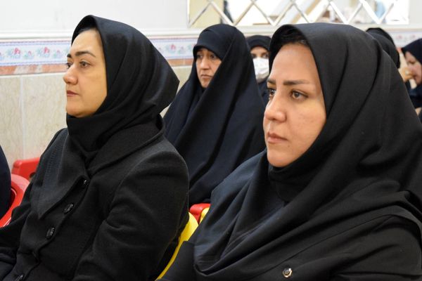 ارتقای سلامت دانش‌آموزان با برگزاری کارگاه آموزشی در مدرسه دخترانه حضرت معصومه(س)