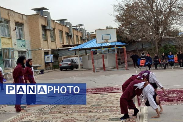 المپیاد ورزشی درون مدرسه‌ای در دبیرستان شاهد فیض ناحیه ۳ شیراز