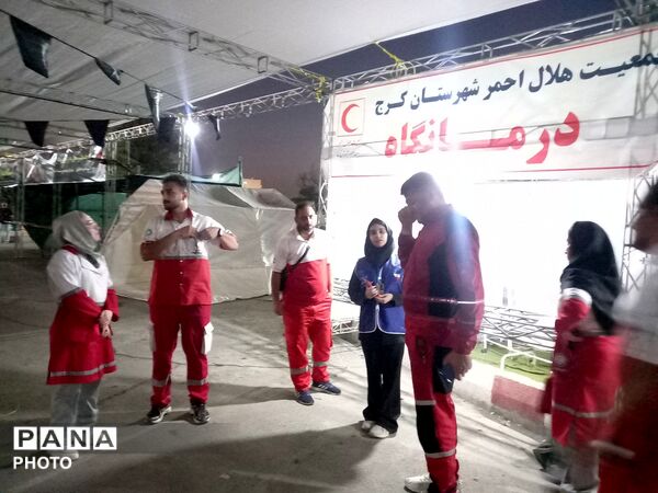 اوج خدمت جمعیت هلال احمر در مراسم وداع و تشییع رهبر انقلاب در ۴۵ متری گلشهر کرج