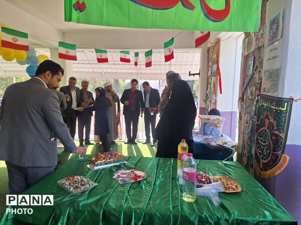 جشن عاطفه‌ها و شور همدلی در مدرسه دکتر حسابی