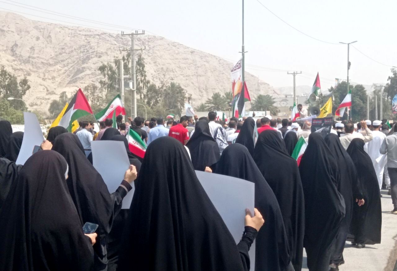 حضور مردم بندرخمیر در راهپیمایی روز قدس