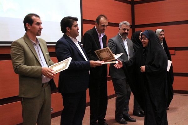 اختتامیه طرح‌ها و برنامه‌های آموزشی مقطع ابتدایی در بهارستان‌دو