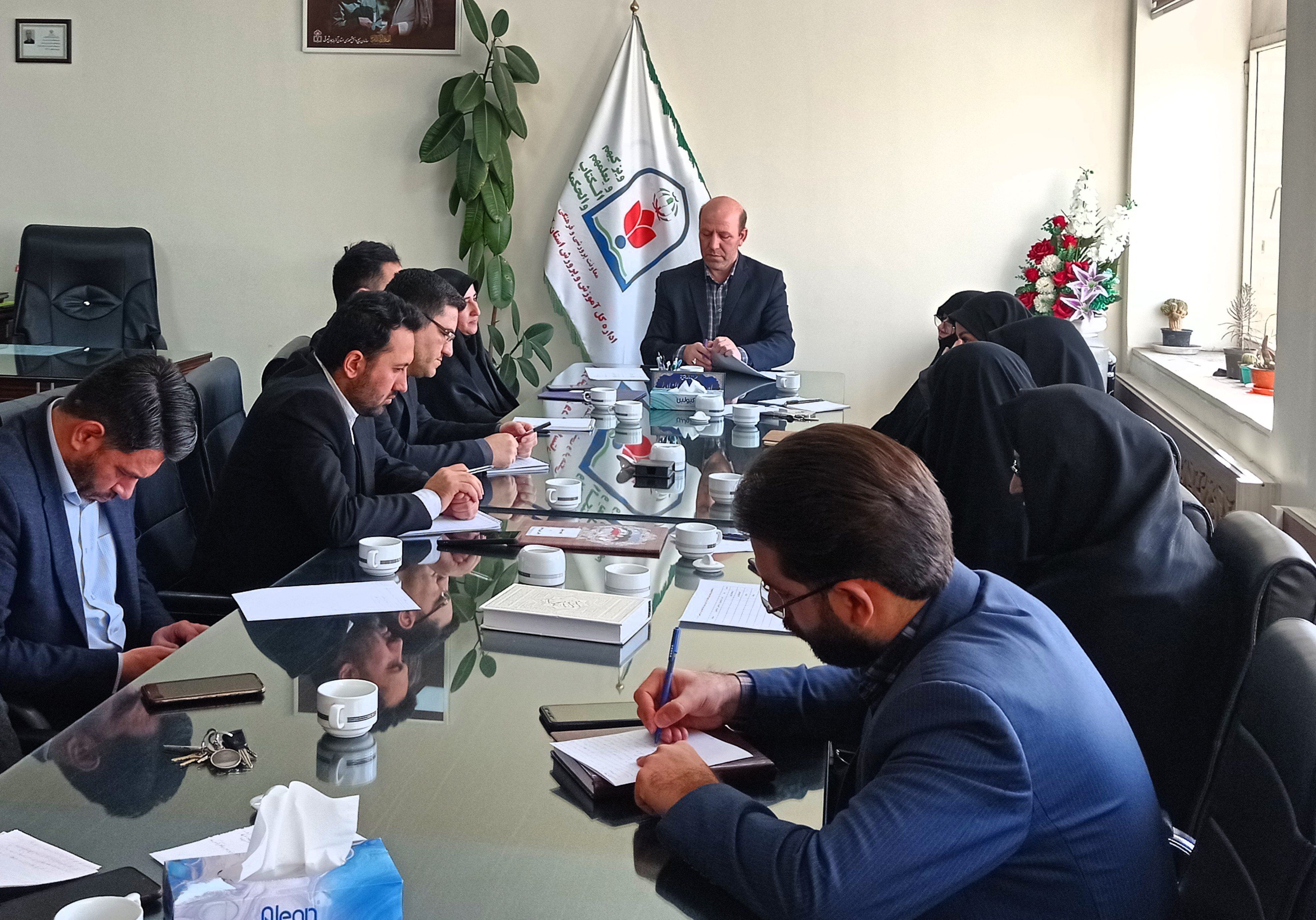 بکارگیری ظرفیت افراد توانمند در هر سطحی از کارها