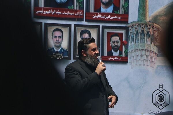 وداع با پیکر مطهر شهید حسین امیرعبدالهیان در شهرستان ری