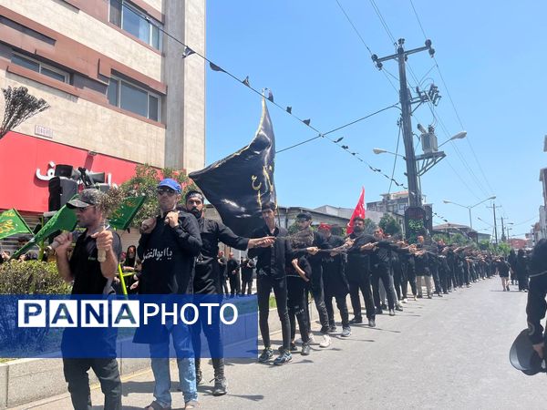 عاشورای حسینی در نور