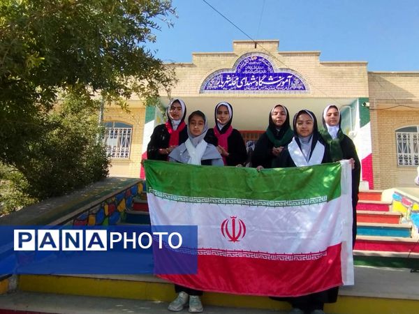 13آبان روز شاد وبه یاد ماندنی برای دانش آموزان 