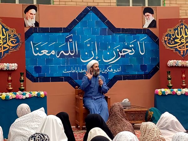 مراسم معنوی اعتکاف در مجموعه رستگاران شهرستان برخوار  