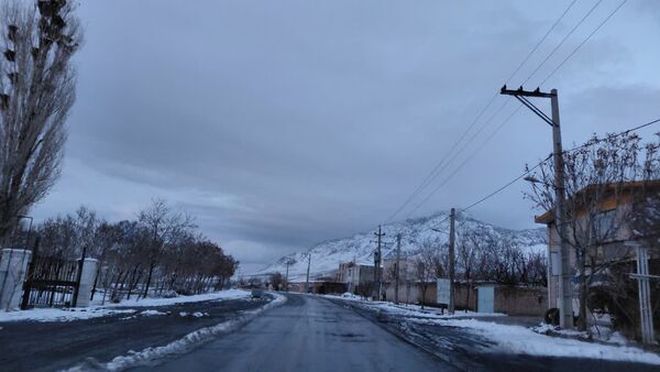 بارش اولین برف پاییزی در روستای نورآباد شازند