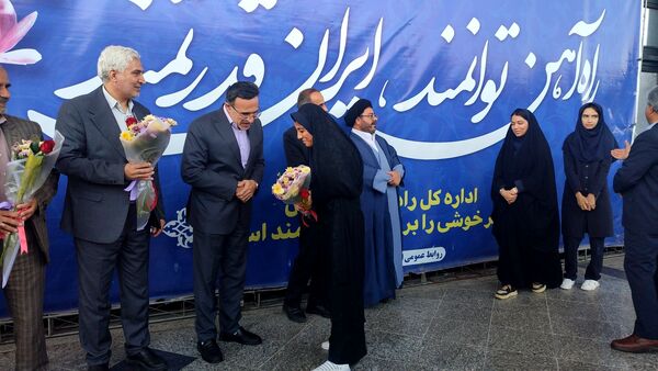 استقبال از برگزیدگان شانزدهمین المپیاد ملی فرش دستباف در مشهد