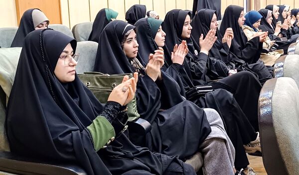 مدرسه انقلاب، پلی برای رسیدن به آگاهی 