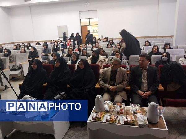 طرح همیار سلامت کودکستان به میزبانی ناحیه 6 در دبستان آرمینه مصلی نژاد