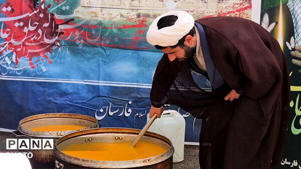 اربعین دو لاله سرخ در فارسان
