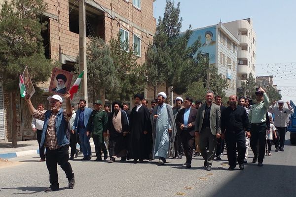 حضور پرشور مردم نصیر شهر در راهپیمایی محکومیت جنایت صهیونیست‌ها 