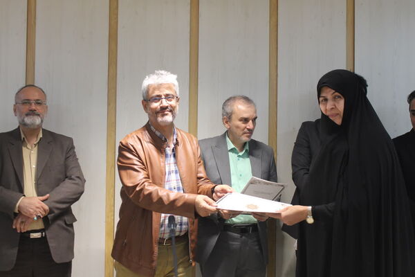 تجلیل از برترین‌های تدریس و یادگیری در جشن نوآوری و خلاقیت در آموزش