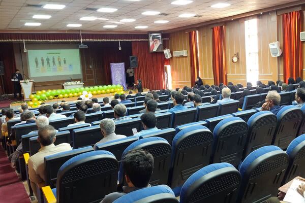 نشست معاونان آموزشی مدارس شهرستان‌های استان تهران به میزبانی قرچک 