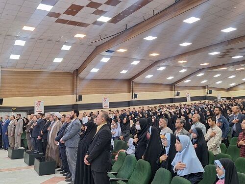 بزرگترین محفل انس با قرآن کریم همزمان با مدارس کشورهای اسلامی در البرز