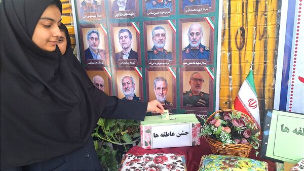 جشن عاطفه ها در دبیرستان دخترانه فیاض