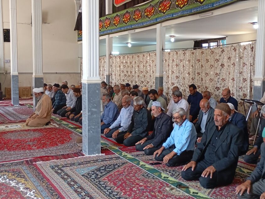 نماز جمعه در شهر تیتکانلو