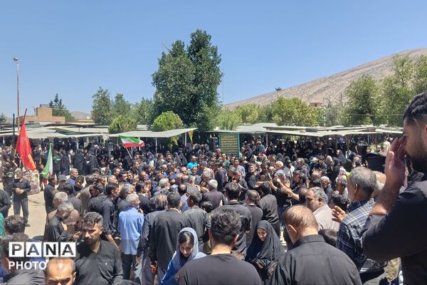 لردگان در ماتمِ عاشورا غرق شد