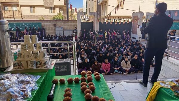 شور انتظار در مدرسه؛ نیمه‌شعبان به روایت دانش‌آموزان