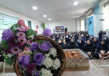 شادمانی و معنویت در دبیرستان نمونه عشقی‌فرد