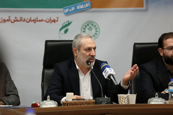 نشست اعضای کارگروه تدوین سند دوازدهمین دوره مجلس دانش‌آموزی جمهوری اسلامی ایران 