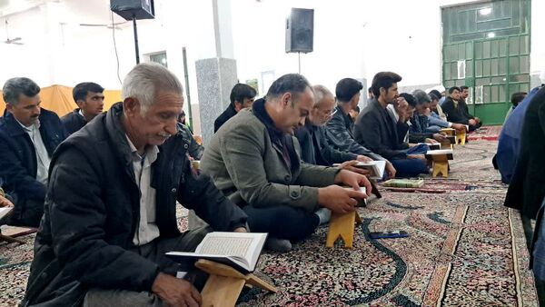 محفل انس با قرآن کریم در فهرج