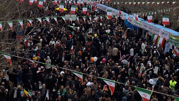 راهپیمایی ۲۲ بهمن در کرج 