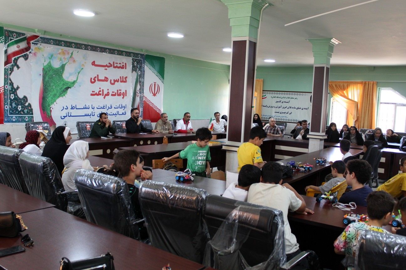 افتتاحیه کلاس‌های اوقات فراغت در جاجرم 