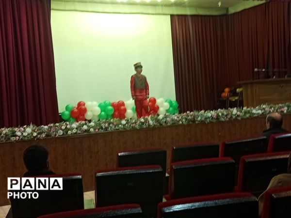 جشنواره فرهنگی هنری دربخش تئاتر عروسکی ونقالی خوانی ویژه پسران ابتدایی 