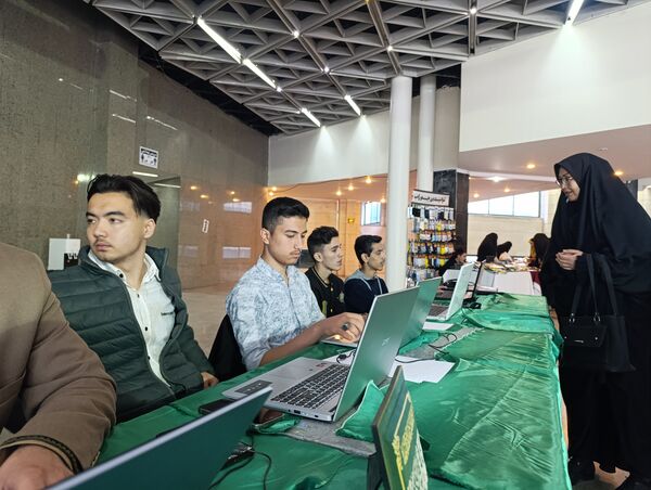 جشن بزرگ روز مادر در سالن همایش صداوسیمای خراسان رضوی 