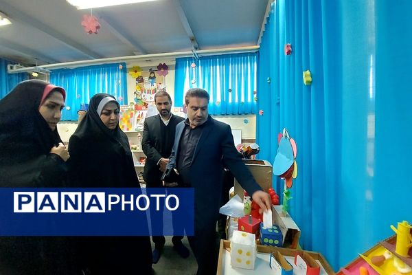 افتتاحیه اتاق بازی- یادگیری، کتابخانه و اتاق هوشمند دبستان دکتر اکبری باقرشهر 