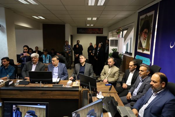 دیدار معاون پرورشی و فرهنگی وزارت آموزش‌وپرورش با نمایندگان پسر تشکل‌های دانش‌آموزی شیراز