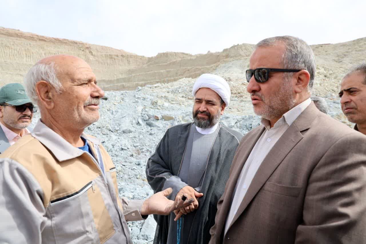  پیگیری توسعه صنایع فرآوری، واحدهای بوم‌گردی و زیرساخت‌های روستایی