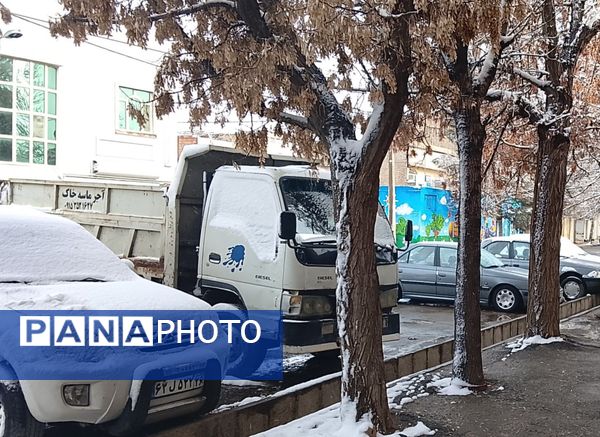 بارش دل‌انگیز برف‌ در اولین روزهای بهمن ماه