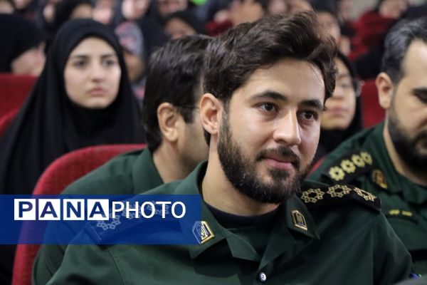  آیین بدرقه کاروان راهیان نور شهرستان بهارستان